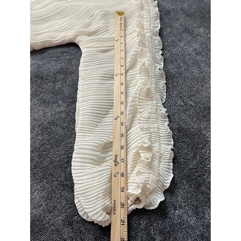NWT Romantic Endless Rose Pleated Top with Ruffle Sleeve Cream Off White XS - Picture 8 of 8